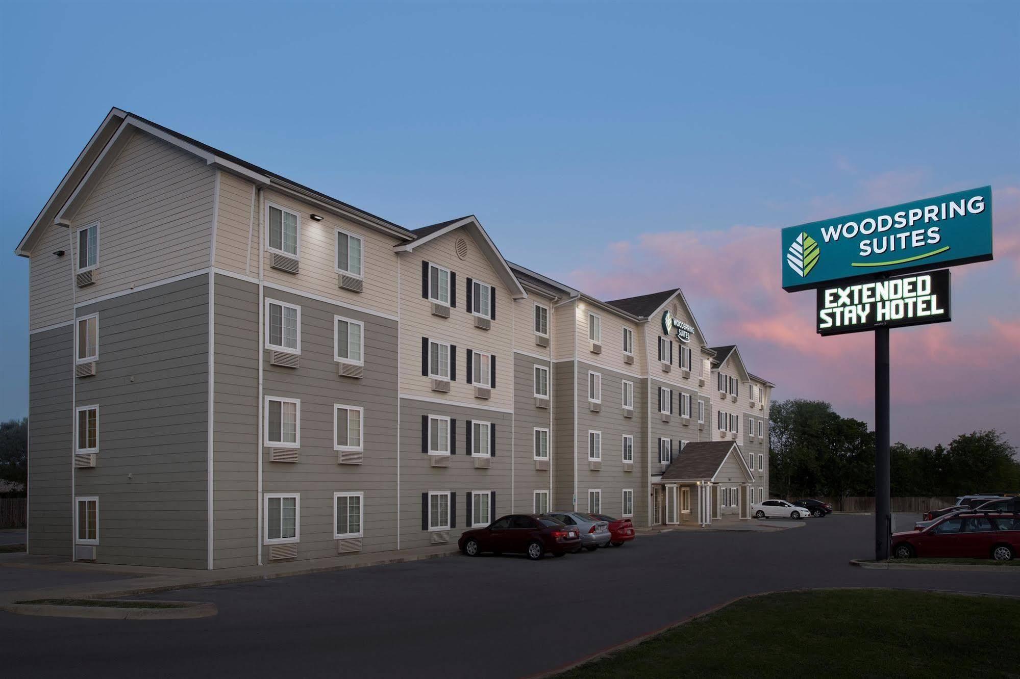 Woodspring Suites Killeen Esterno foto